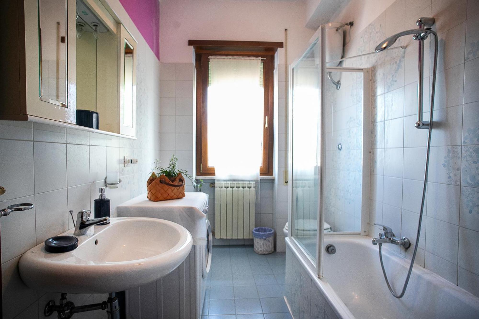 Monte Camicia - Cozy Home In City Center-Spacious-Free Parking LʼAquila Dış mekan fotoğraf