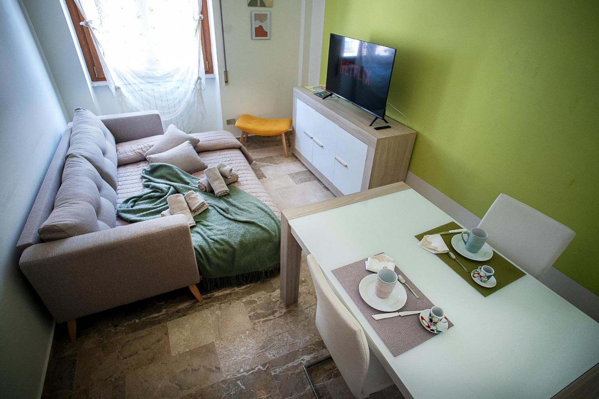 Monte Camicia - Cozy Home In City Center-Spacious-Free Parking LʼAquila Dış mekan fotoğraf