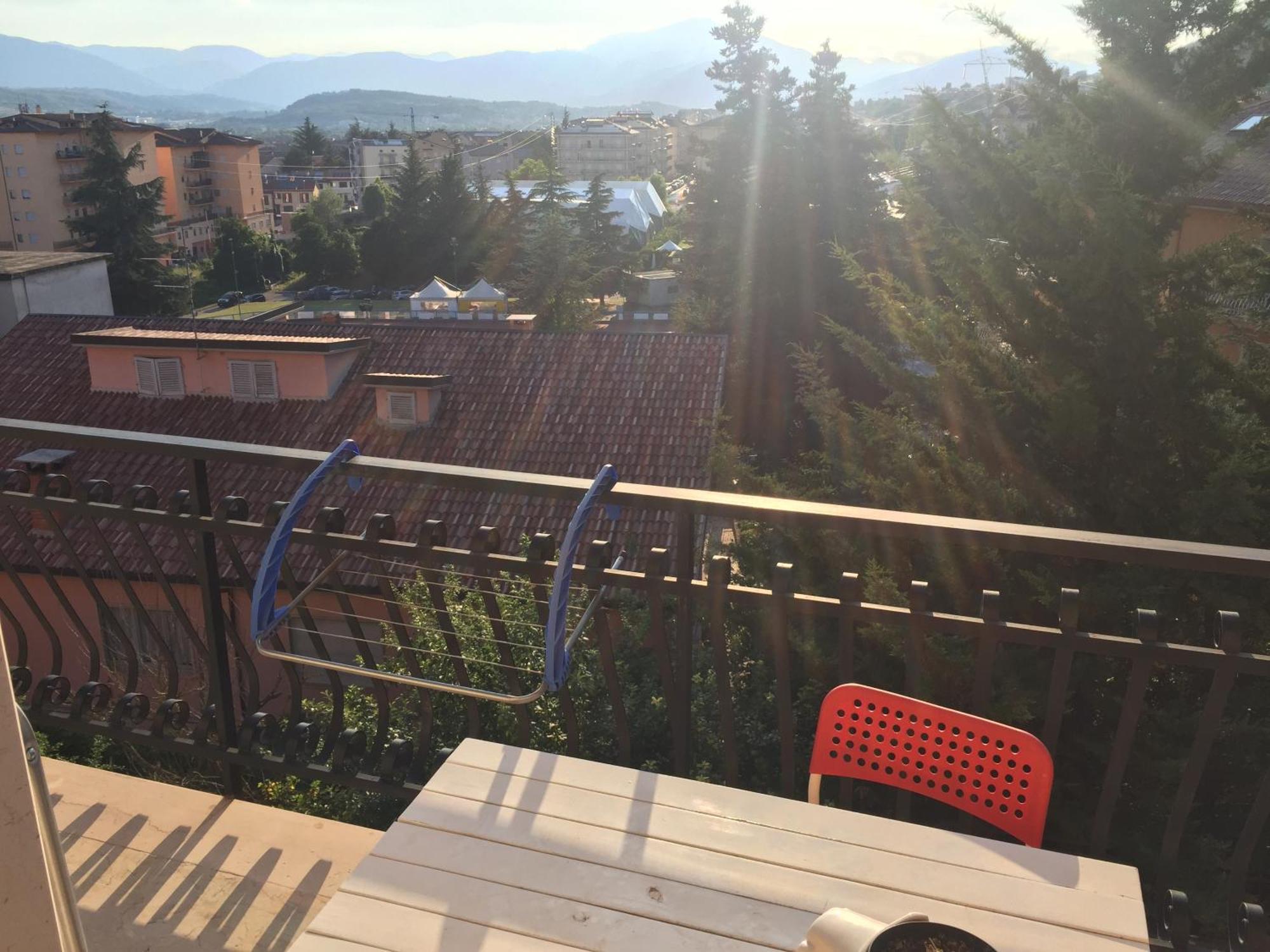 Monte Camicia - Cozy Home In City Center-Spacious-Free Parking LʼAquila Dış mekan fotoğraf