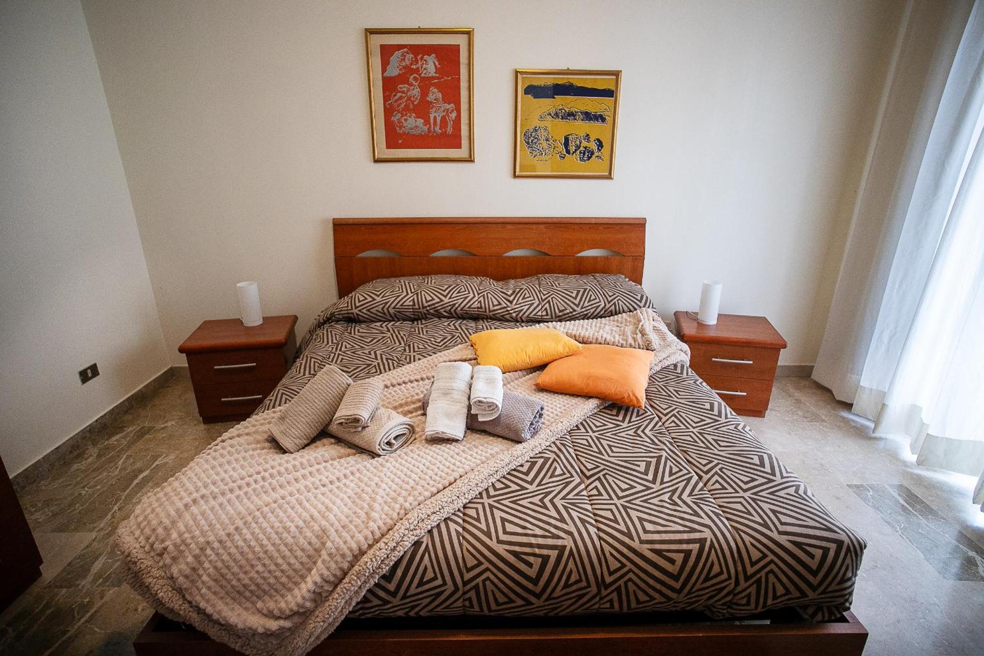 Monte Camicia - Cozy Home In City Center-Spacious-Free Parking LʼAquila Dış mekan fotoğraf